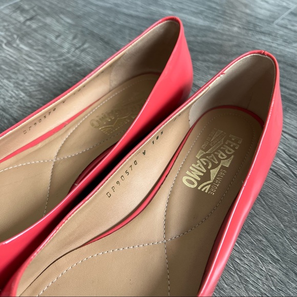 Ferragamo Varina Ballet Flat - Picture 2 of 7